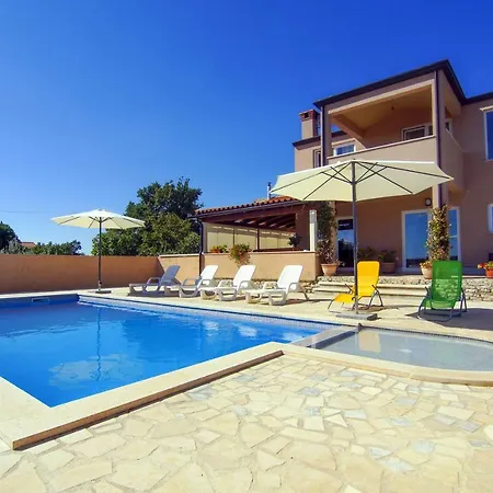 Pascal By Istra Vacation
